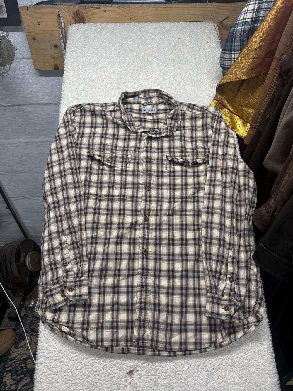 Carhartt relaxed fit Men's Brown Plaid Button-Up Long sleeve Shirt, size XL